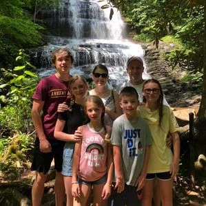 Meet your Posher, Melanie